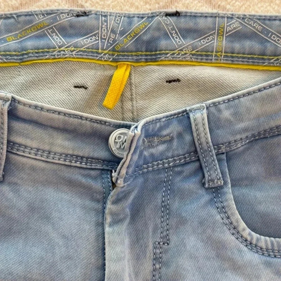 Black owl, designer jeans, size 32 light wash denim - Picture 2 of 13